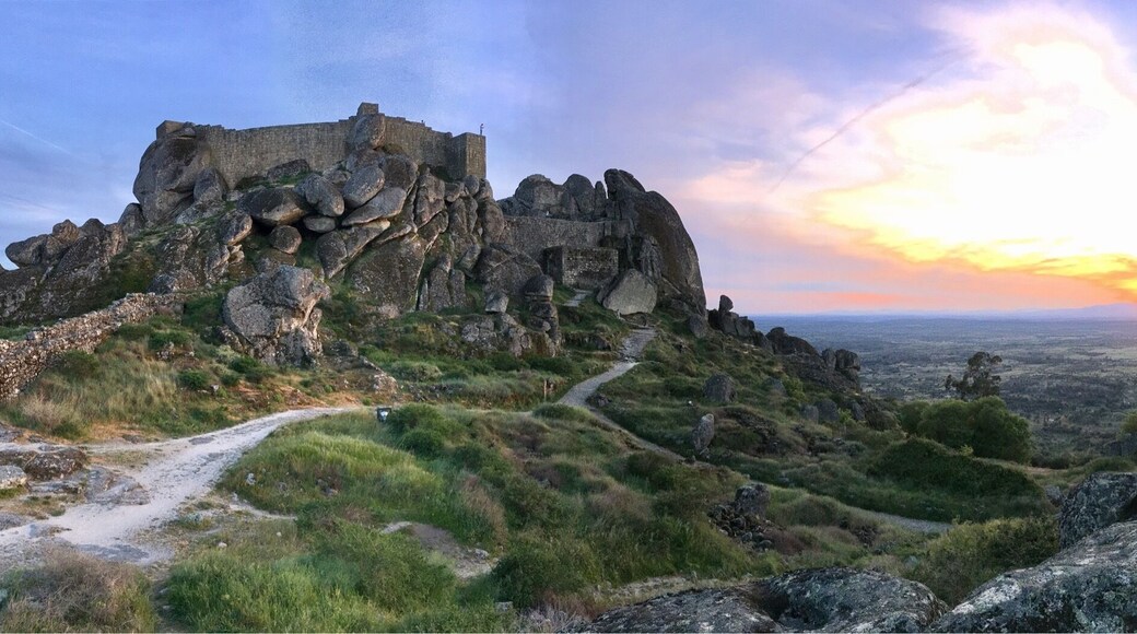 The XII Century Castle on top of the mountain. Monsanto, the most Portuguese village, people say.
Monsanto
Portugal