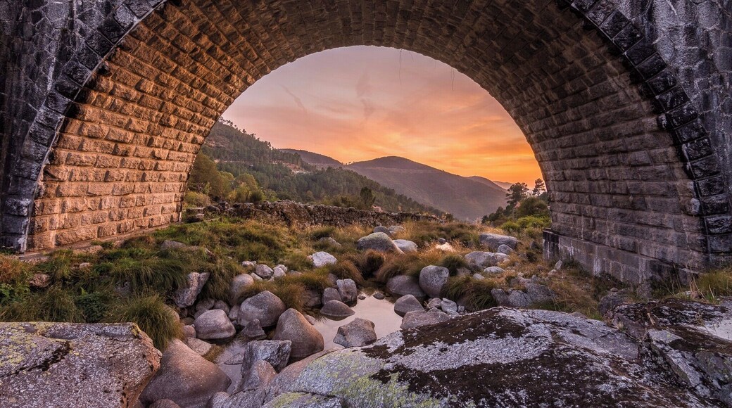 #BVStrove sunset under the bridge, serra da estrela