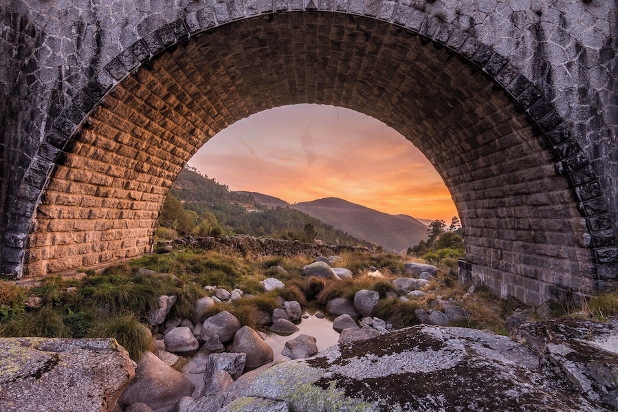 #BVStrove sunset under the bridge, serra da estrela