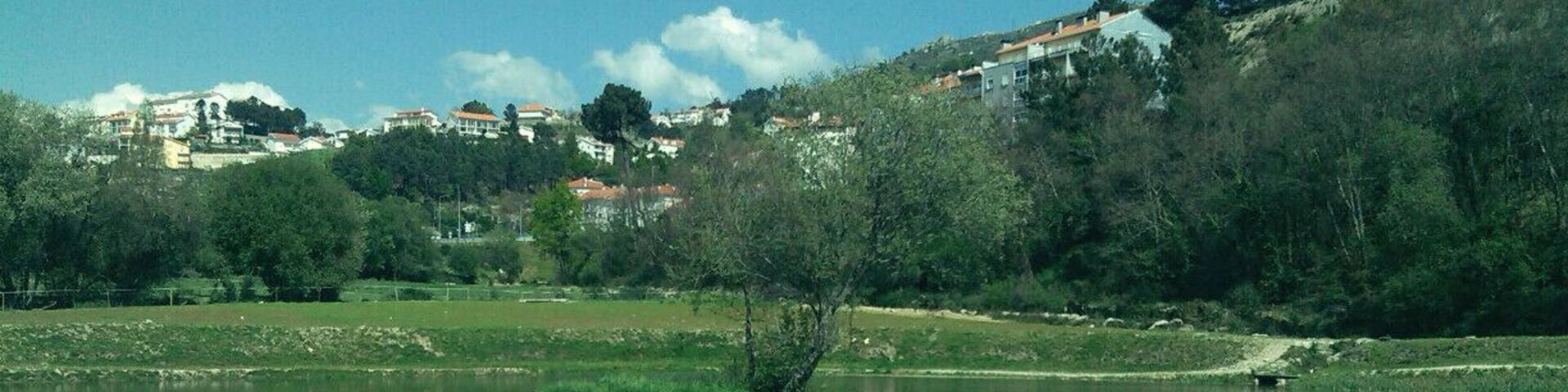 #TroveOn
Quinta do Crestelo is integrated in a farm of 22 acres in a verdant valley in the foothills of the Serra da Estrela (North Side). An area with a history full of tradition, authenticity and with a variety of native fauna and flora.