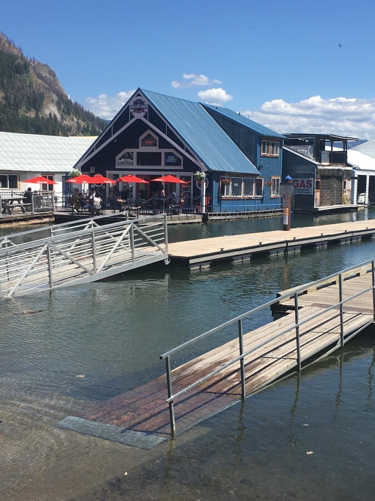 This is such a great little place. Right on the floating dock surrounded by water.