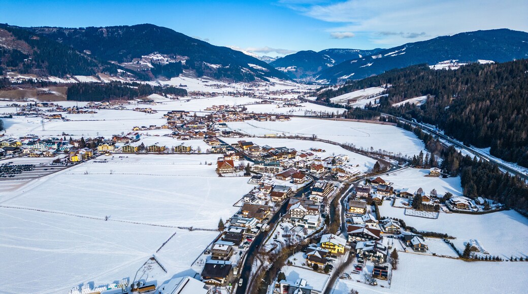 Winter Flachau Alpine Village View
