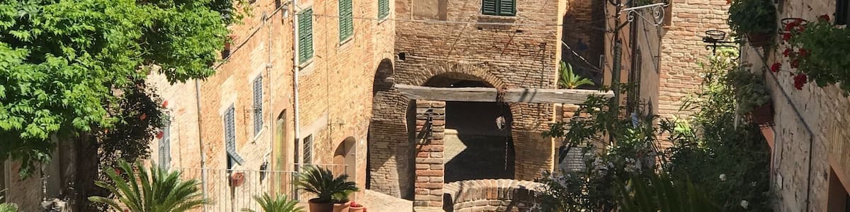 View on the water well in the beautifull old centre of Corinaldo