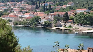 Small town of Lumbarda, view from the balcony with sicardas humming in the background.