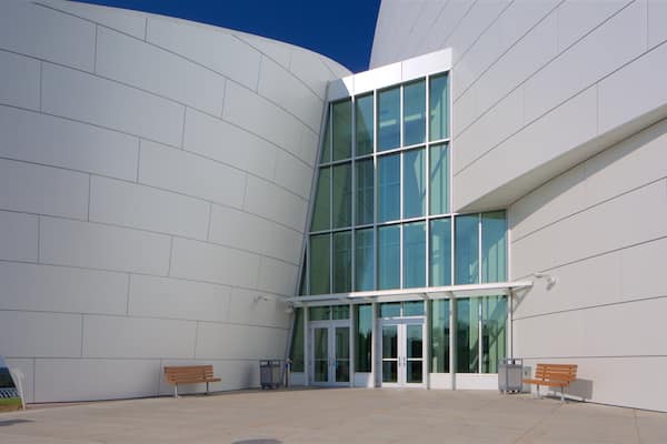 Museum of the North que incluye arquitectura moderna