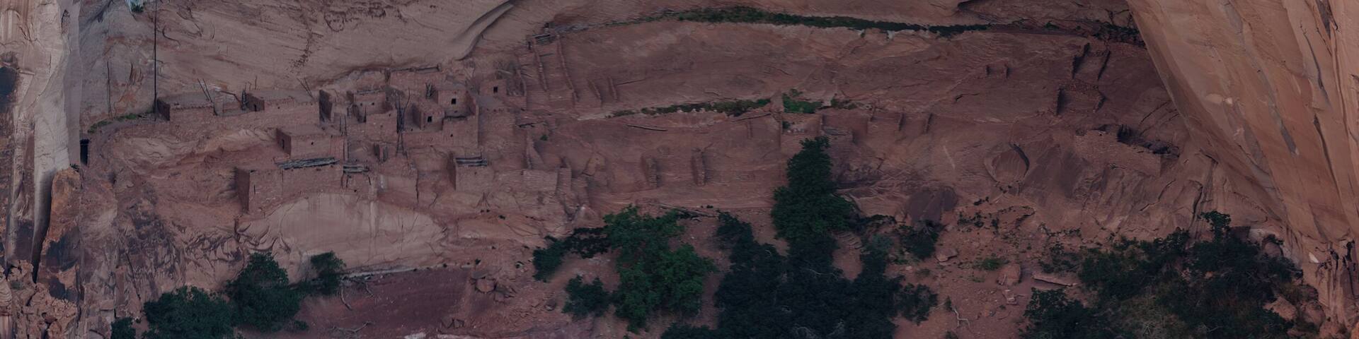 So I drove through the night, to get here before sunrise. Unfortunately the trail is closed until the visitor center is open, which was after sunrise. I was able to race down the trail and see why some 120-200 Navajo called this home at one point. It is perfectly placed to get shade through morning and a spring is nearby.