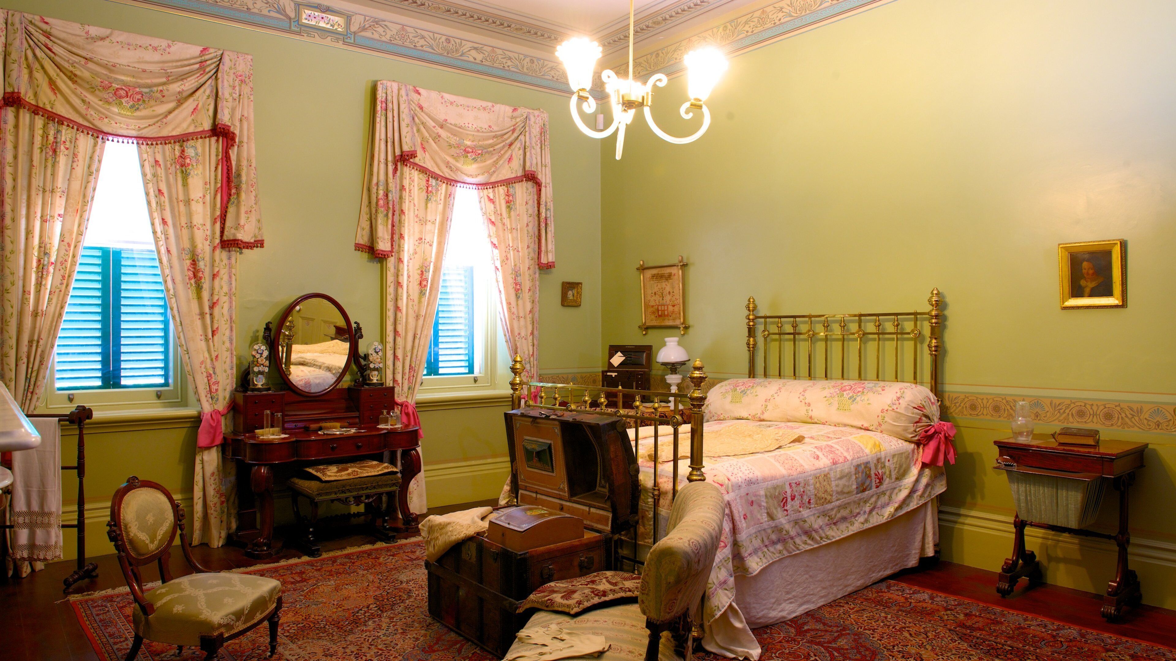 Ayers House Museum featuring heritage elements, a house and interior views