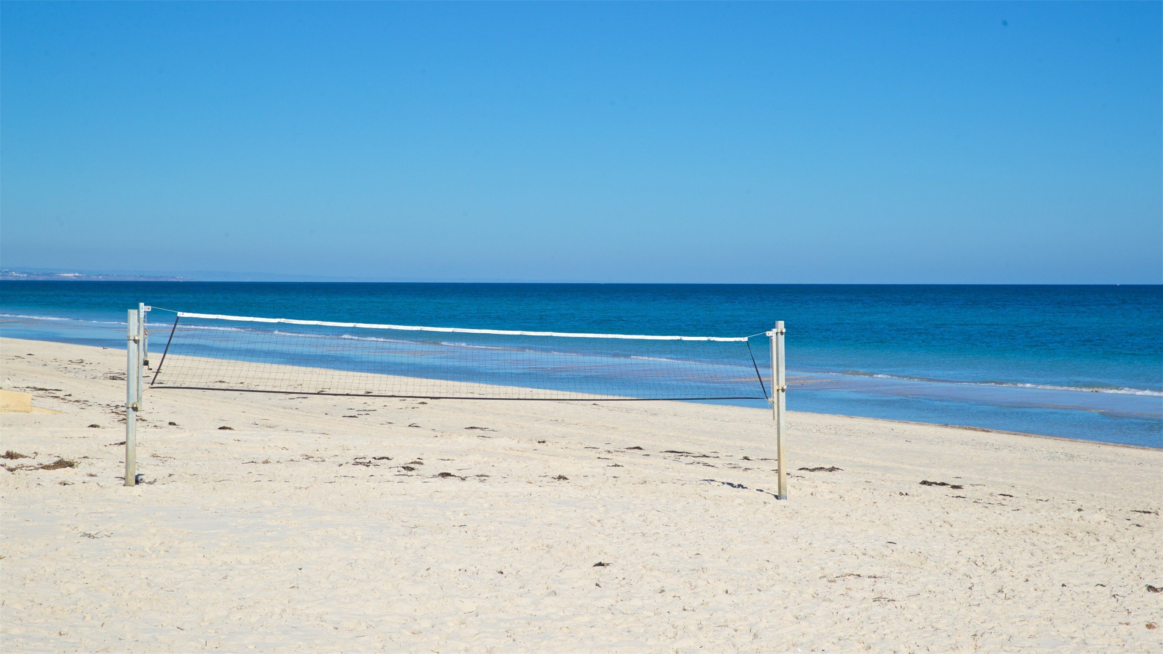 Henley Beach showing a sandy beach and general coastal views