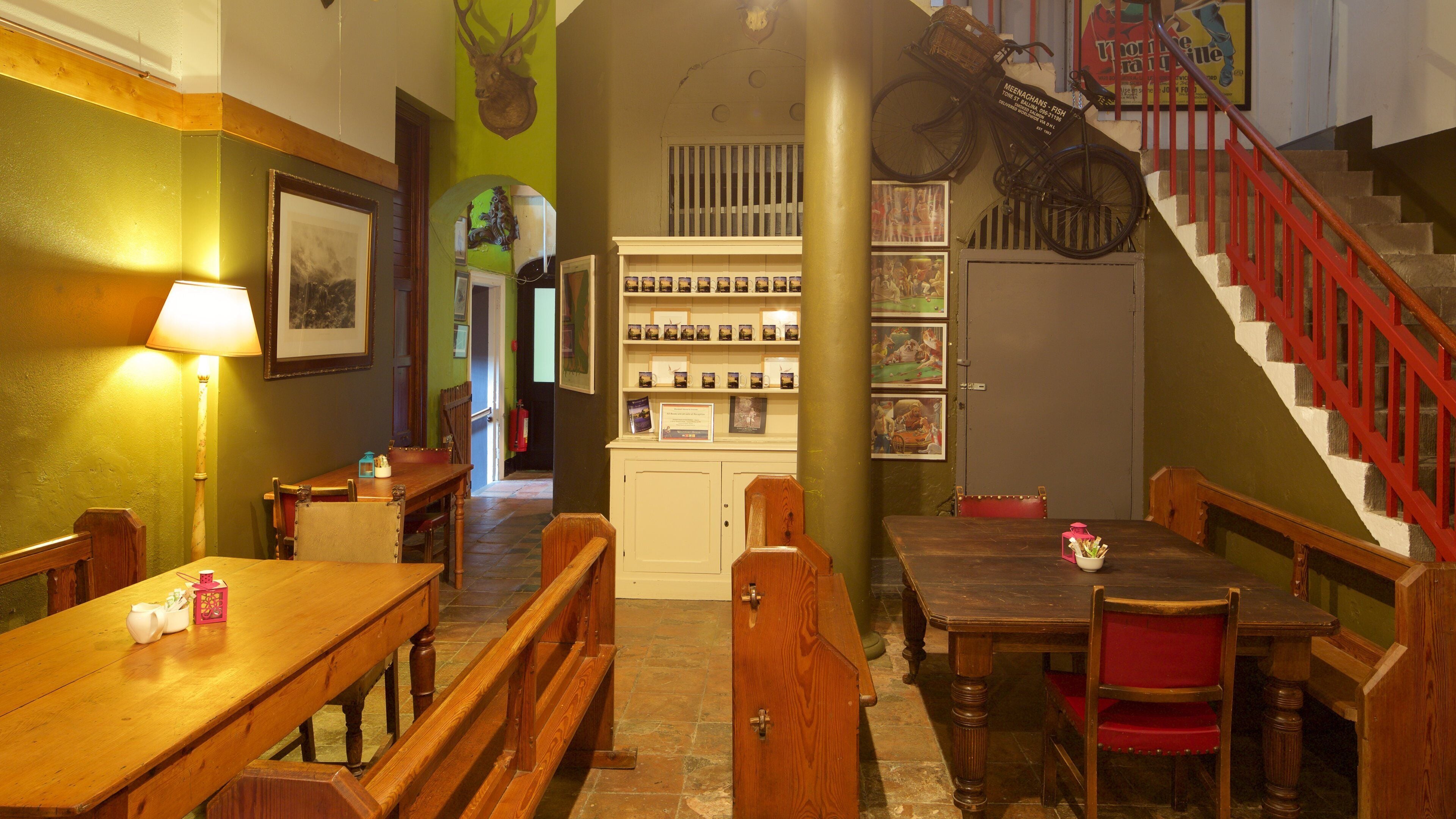 Westport House showing a house and interior views