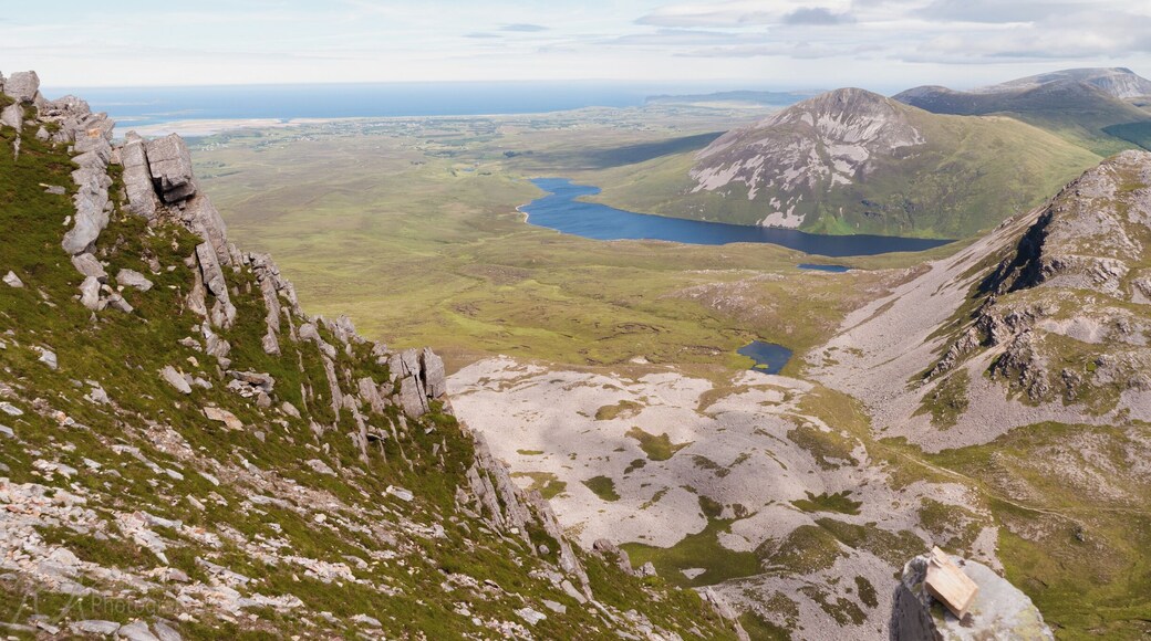 Nearing the summit of Mount Errigal #ireland
#travel
#FindingTheUniverse