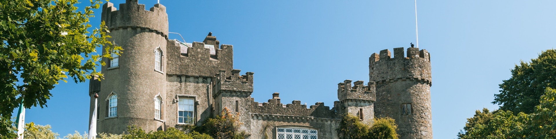 Malahide Castle showing a castle and heritage architecture