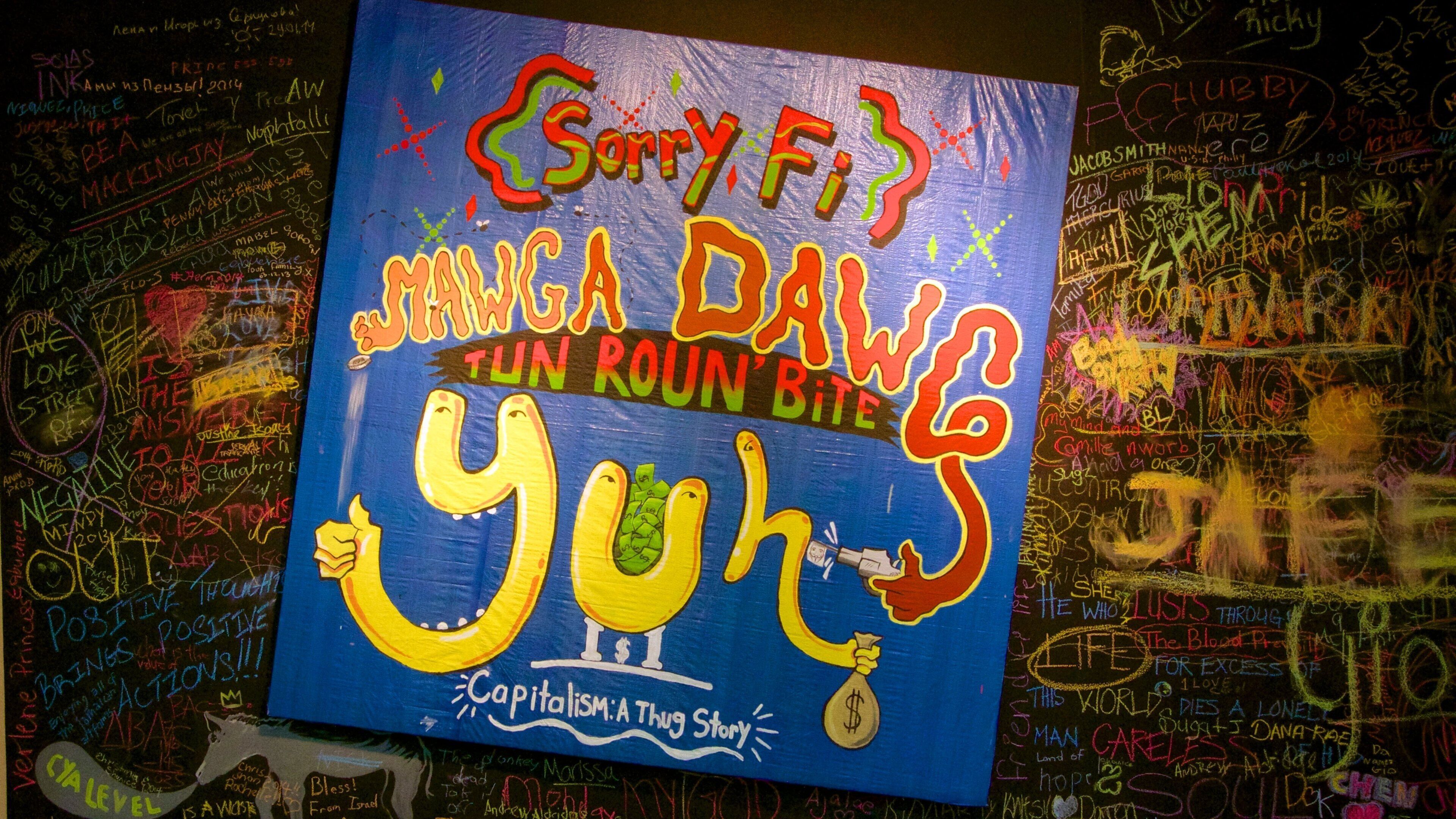 National Gallery of Jamaica som visar interiörer och konst