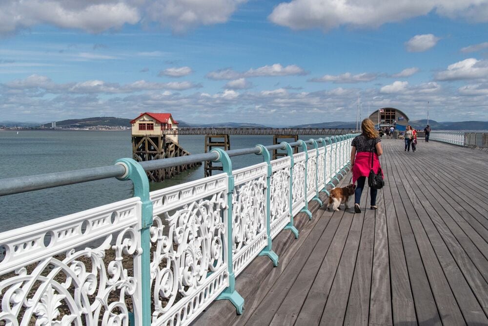 A walk along Mumbles pier