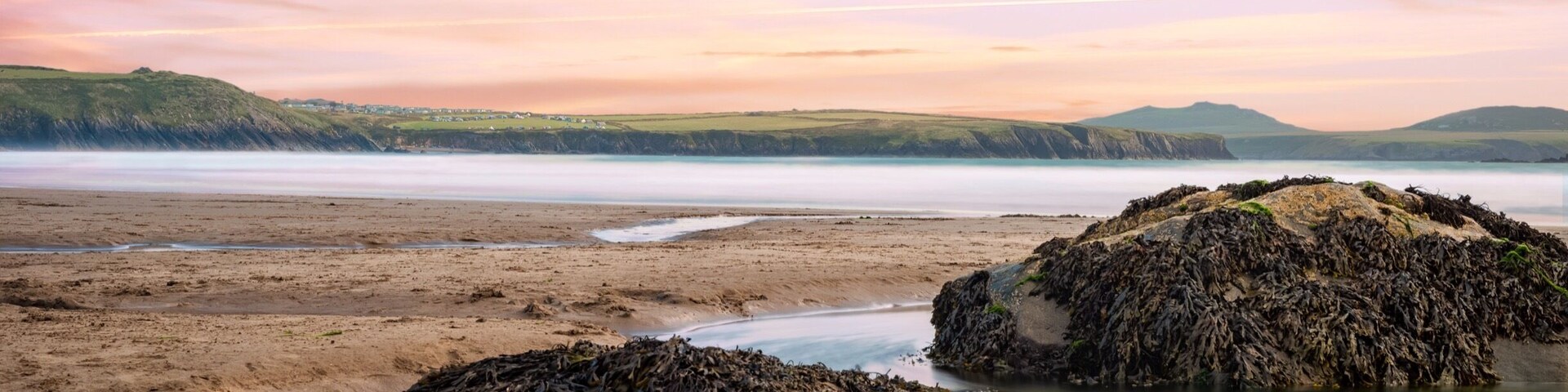 Perfect spot to surf, photograph or watch sunset
#reflections #beach #wales #uk #seaside #sea #coast #coastal #pembrokeshire #britain #stones