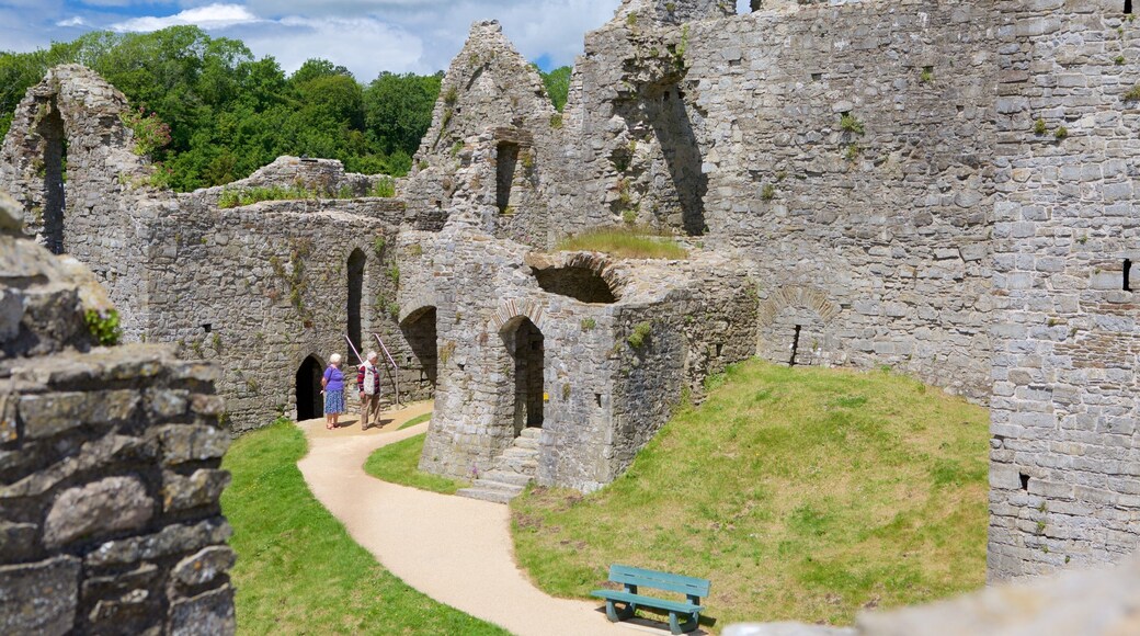 Oystermouth Castle presenterar historiska element