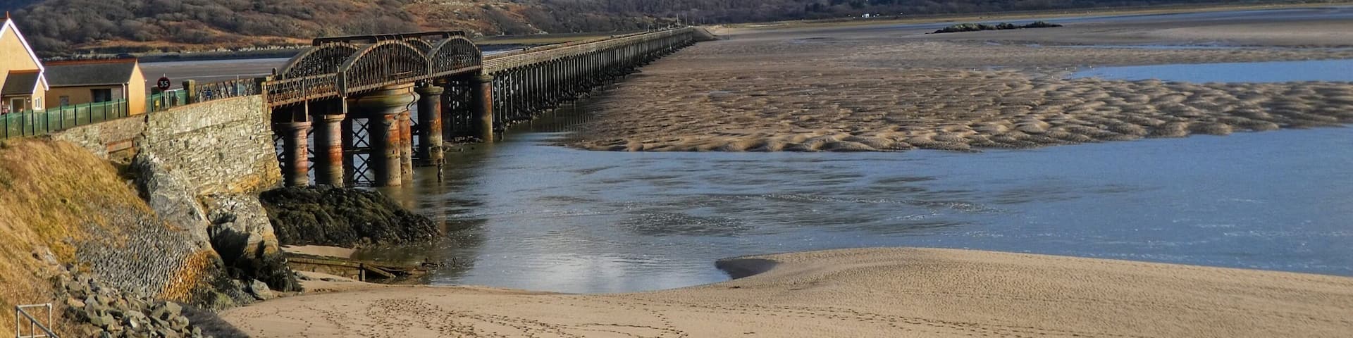 Stunning Barmouth bridge....surrounded by the most fabulous scenery