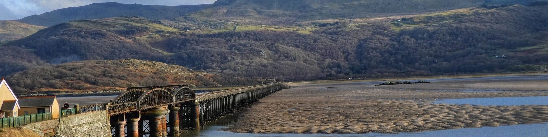Stunning Barmouth bridge....surrounded by the most fabulous scenery