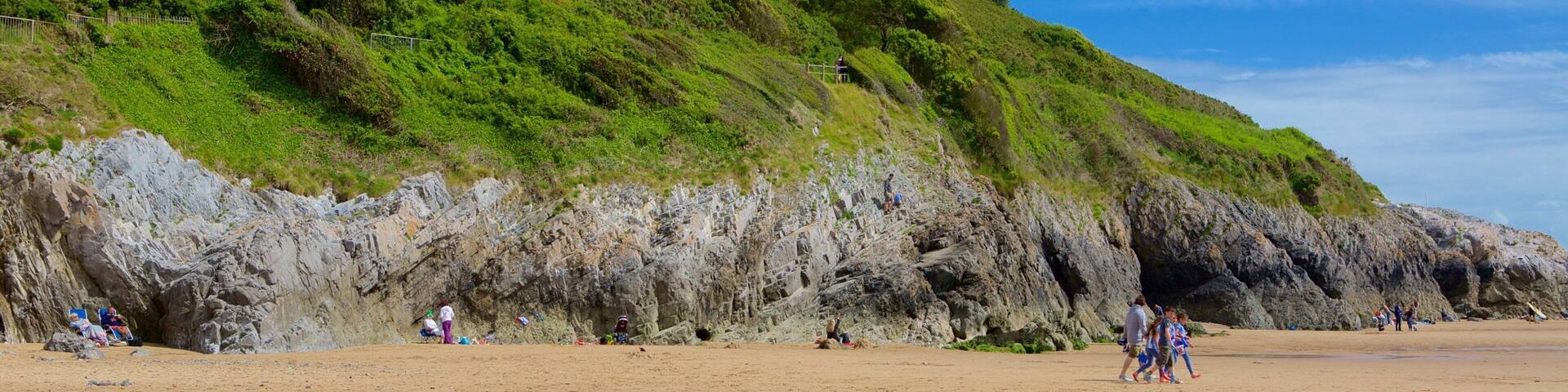 Playa de la bahía de Caswell mostrando una playa de arena