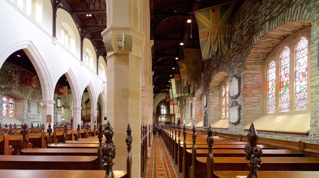 St. Columb\'s Cathedral showing heritage architecture, a church or cathedral and religious elements
