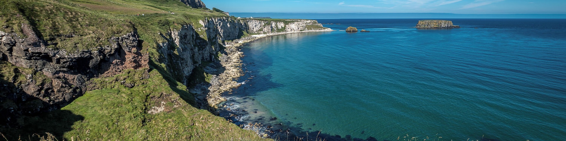 Northern Ireland has such amazing scenery. I took this shot as I was heading back from Carrick a Rede Rope Bridge to my car. It could not have been a better day.