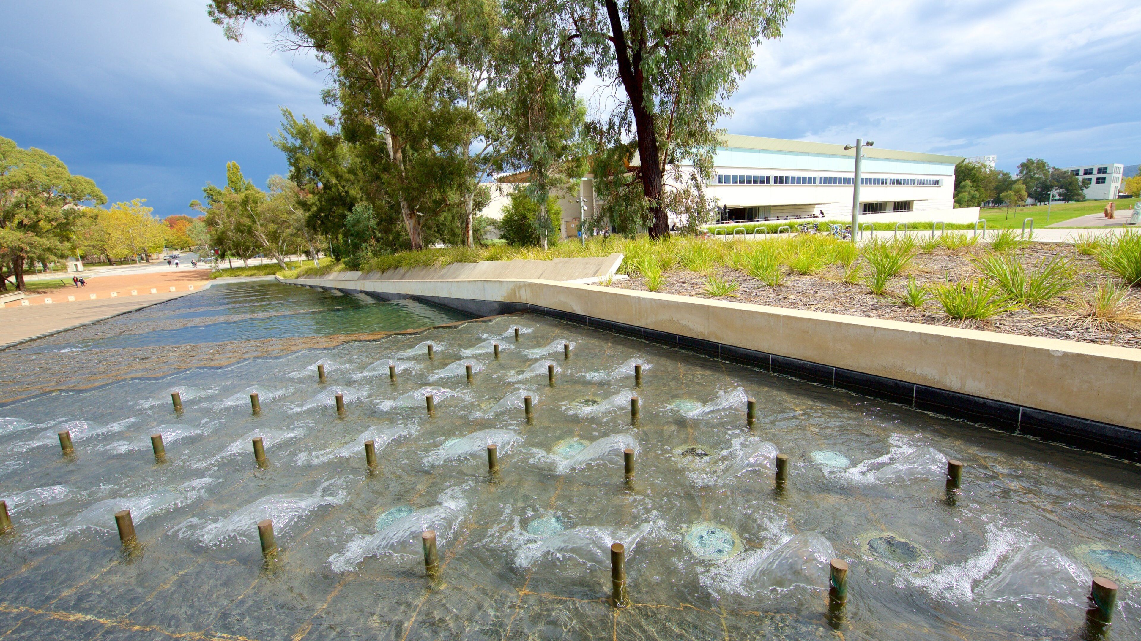 High Court of Australia which includes a fountain and a river or creek