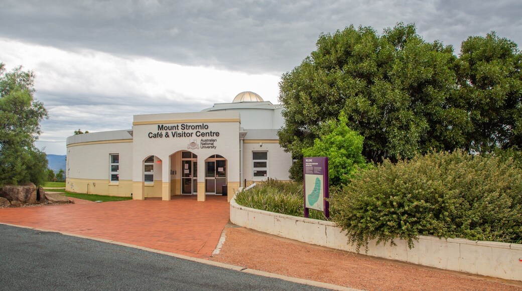Mount Stromlo Observatory featuring signage