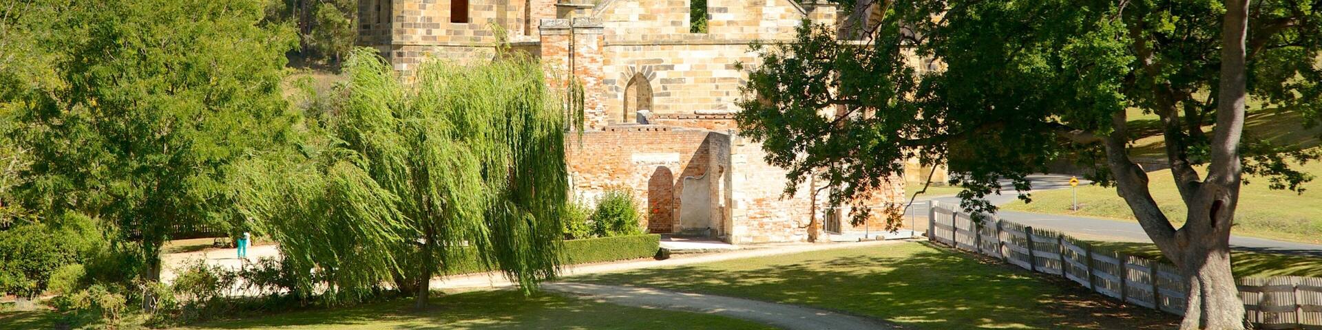 Port Arthur Historic Site showing heritage architecture and a church or cathedral