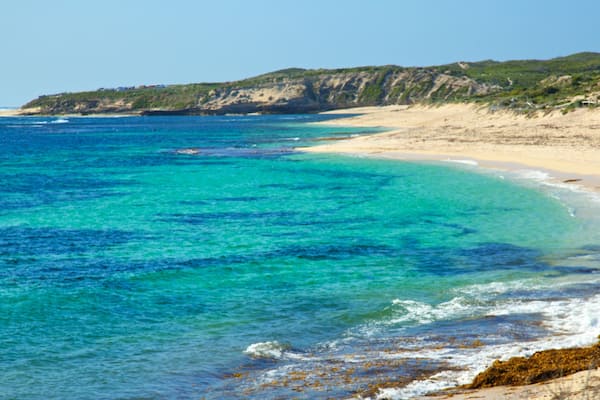 Plage de Prevelly qui includes vues littorales, plage de sable et baie ou port