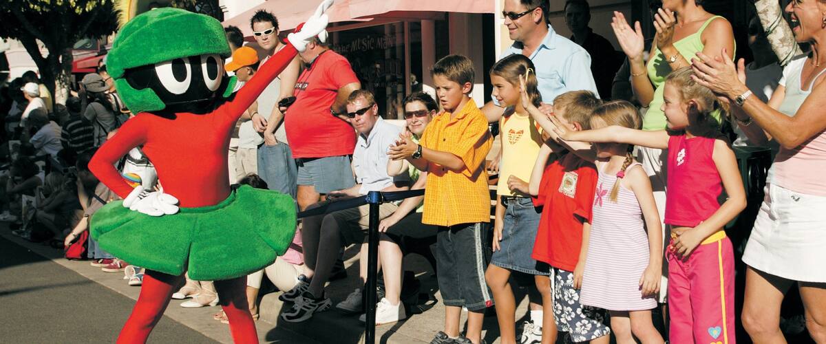 Movie World which includes street scenes as well as a large group of people