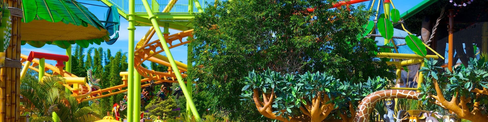 Dreamworld featuring rides