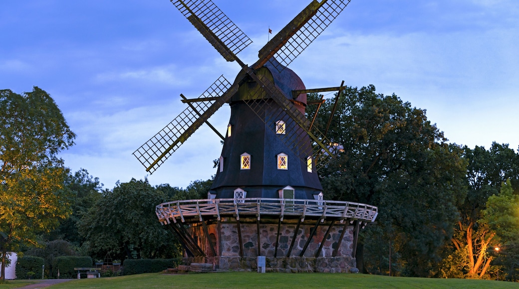 Scandinavian Heritage Park