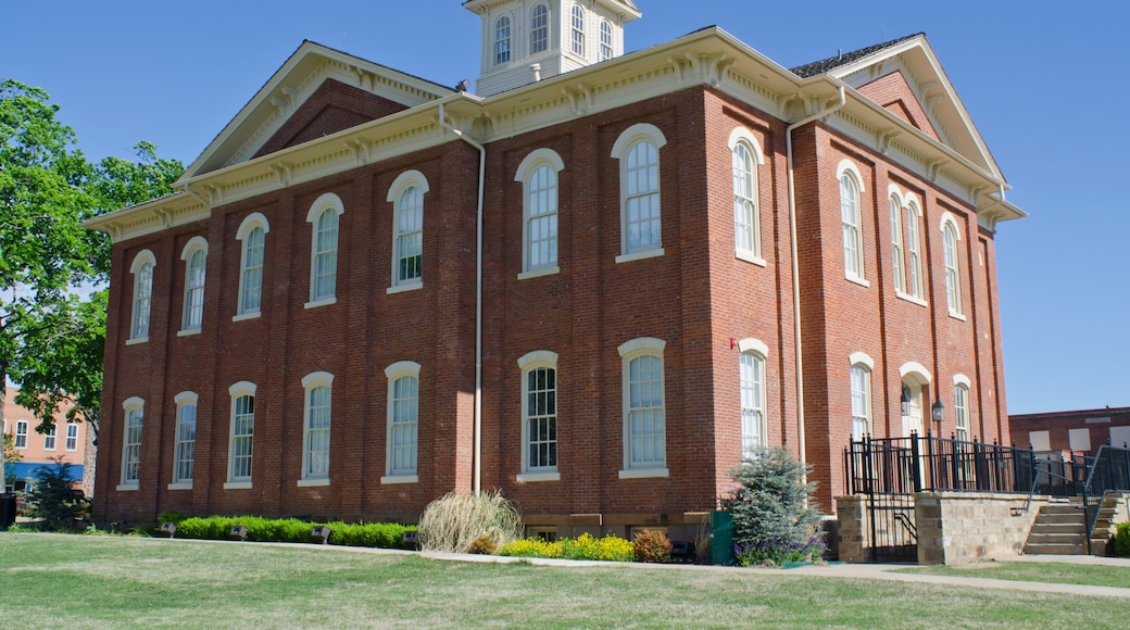 Cherokee National Capitol