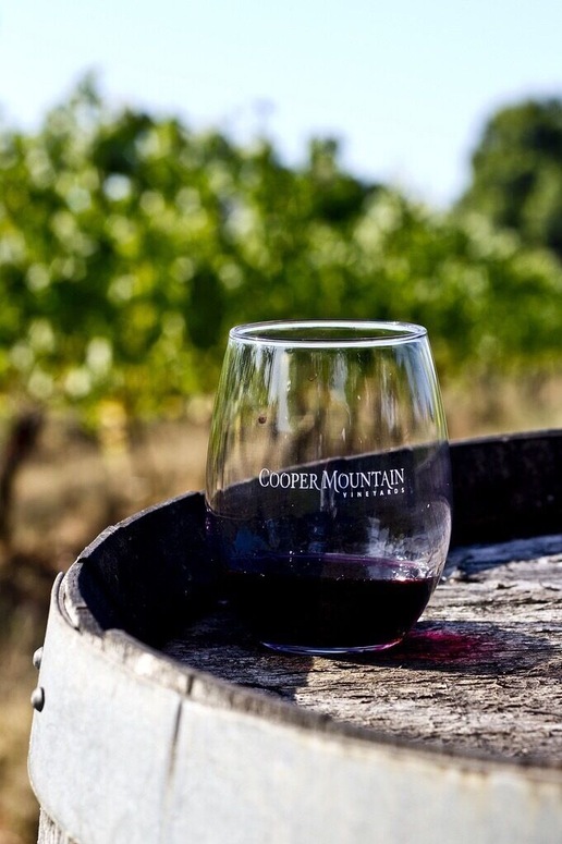 The beautifully shaped wine glass on the barrel is lots of fun
#localgem