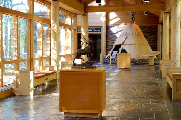 High Desert Museum showing interior views