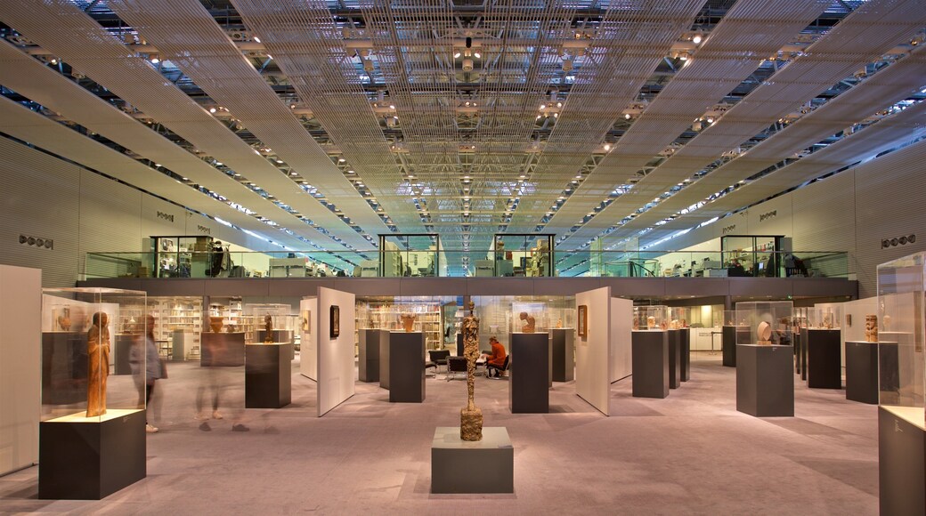 Sainsbury Centre for the Visual Arts which includes art and interior views