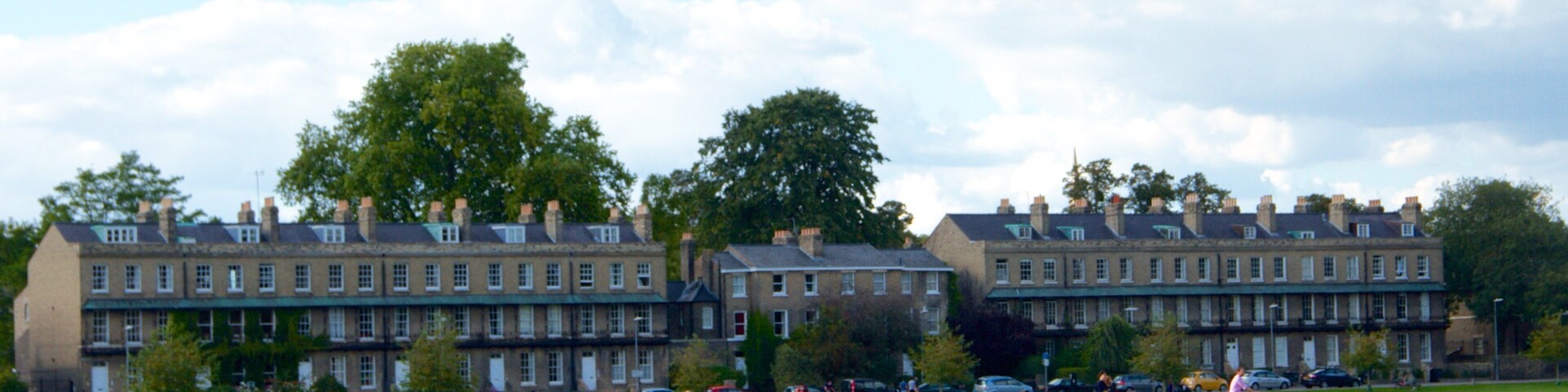 Parker\'s Piece mostrando ciclismo e um parque