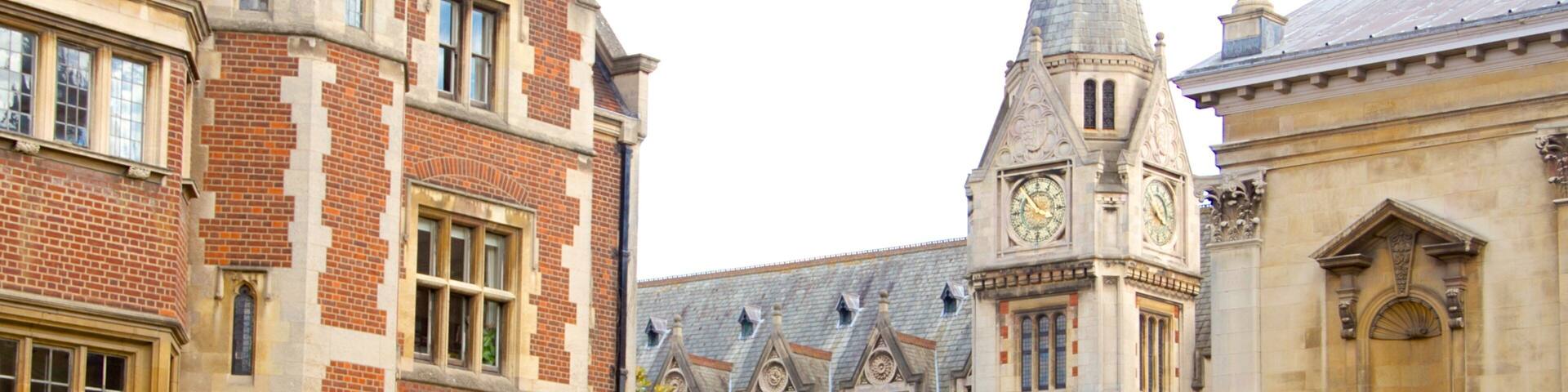 Pembroke College showing heritage architecture