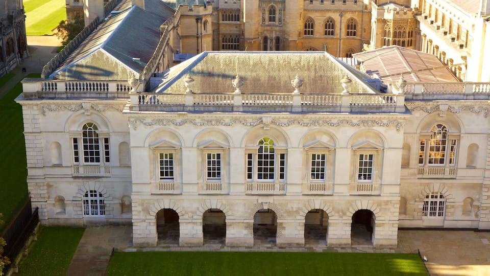 Senate House showing heritage architecture and heritage elements