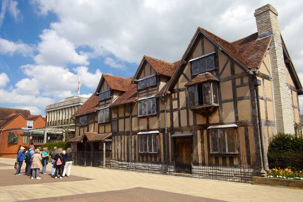 バーミンガム フィーチャー ストリート シーン, 家屋 と 小さな町あるいは村