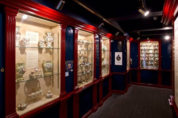 Coalport China Museum mit einem Innenansichten