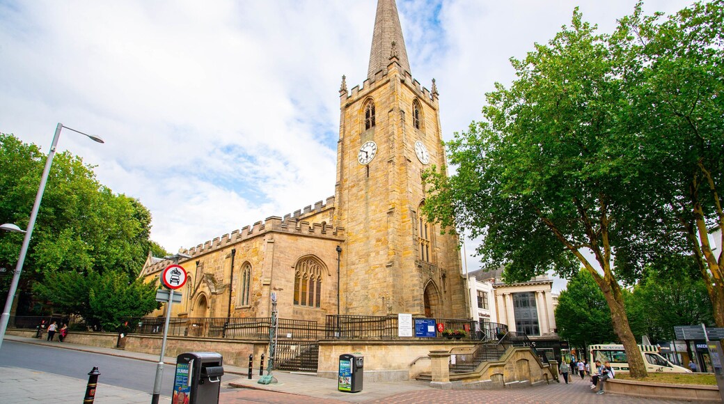 St Peter\'s Church featuring heritage architecture and a church or cathedral