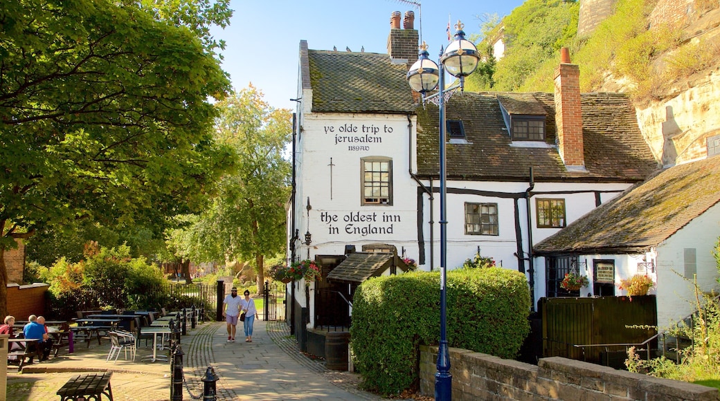 Ye Olde Trip to Jerusalem ซึ่งรวมถึง มรดกวัฒนธรรม, โรงแรม และ รับประทานอาหารกลางแจ้ง