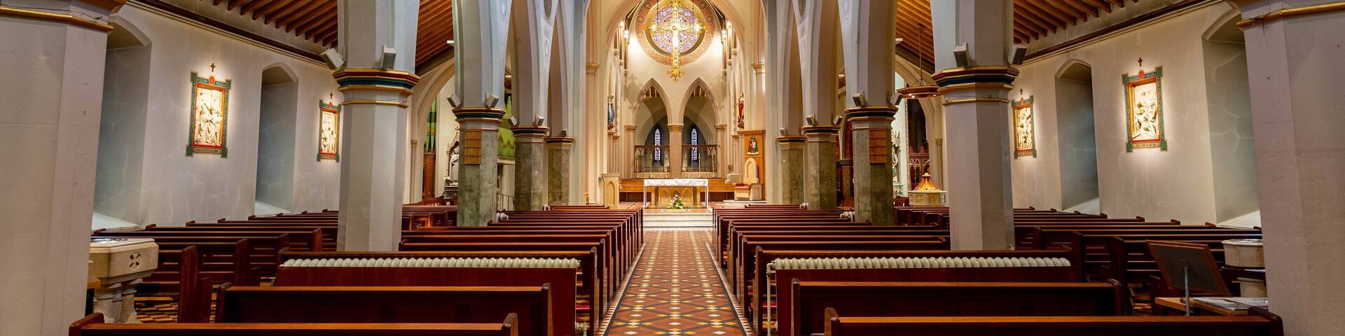 Nottingham Cathedral showing interior views, a church or cathedral and heritage elements