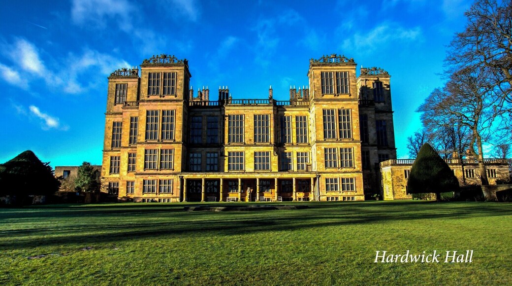 Hardwick Hall and Gardens, Derbyshire, National Trust owned Elizabethan Country House created by Bess of Hardwick, with extensive grounds.
https://www.nationaltrust.org.uk/hardwick-hall