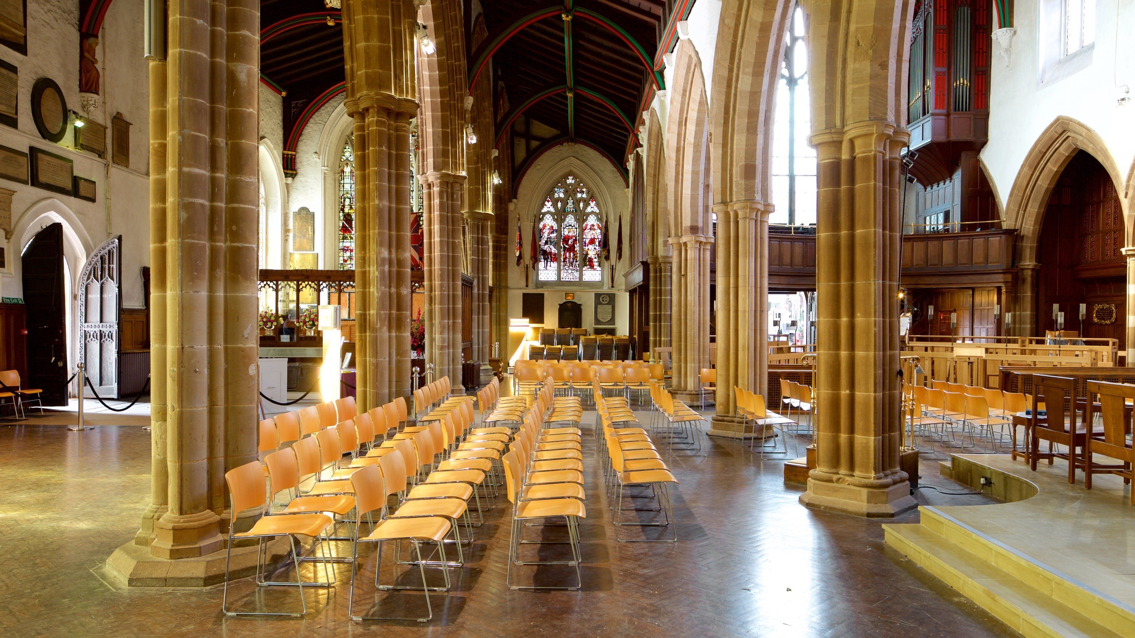 Leicester Cathedral das einen Kirche oder Kathedrale, Innenansichten und religiöse Elemente