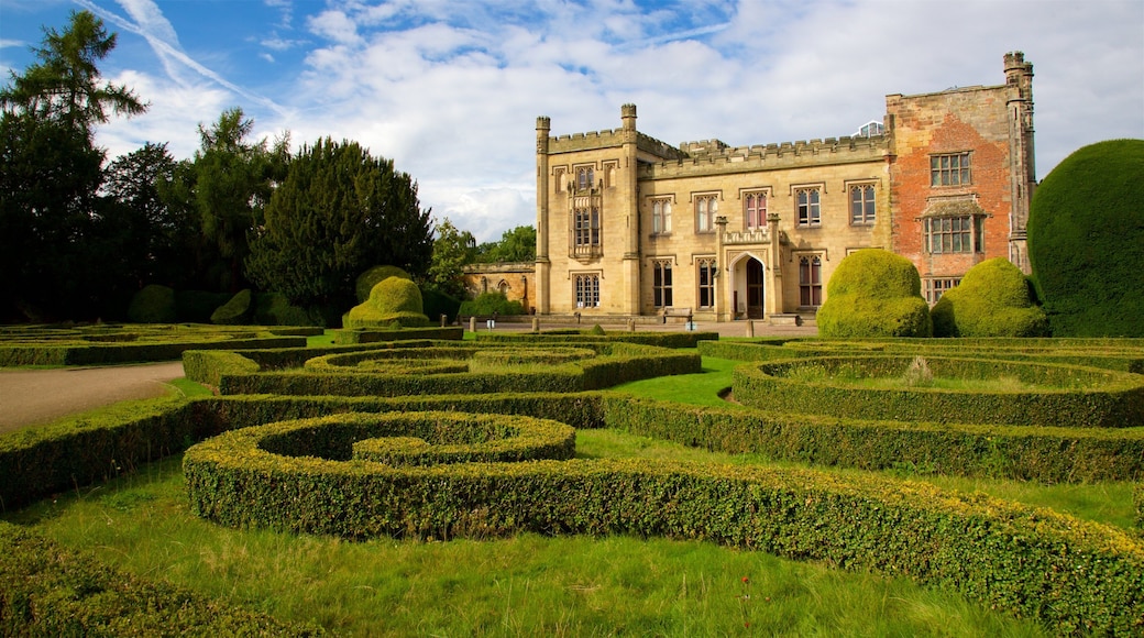 엘바스톤 성 을 보여주는 공원, 문화유산 건축 과 궁전 또는 고성