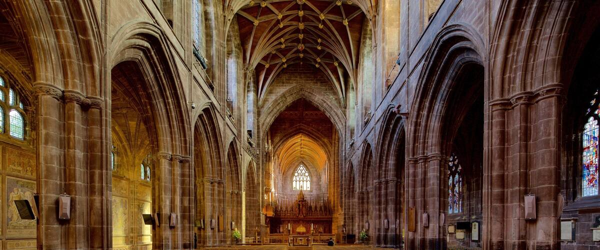 Cathédrale de Chester qui includes patrimoine architectural, aspects religieux et vues intérieures