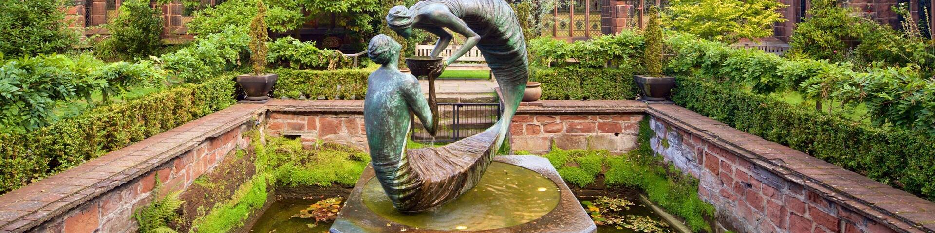 Chester Cathedral que inclui um lago, uma fonte e uma igreja ou catedral