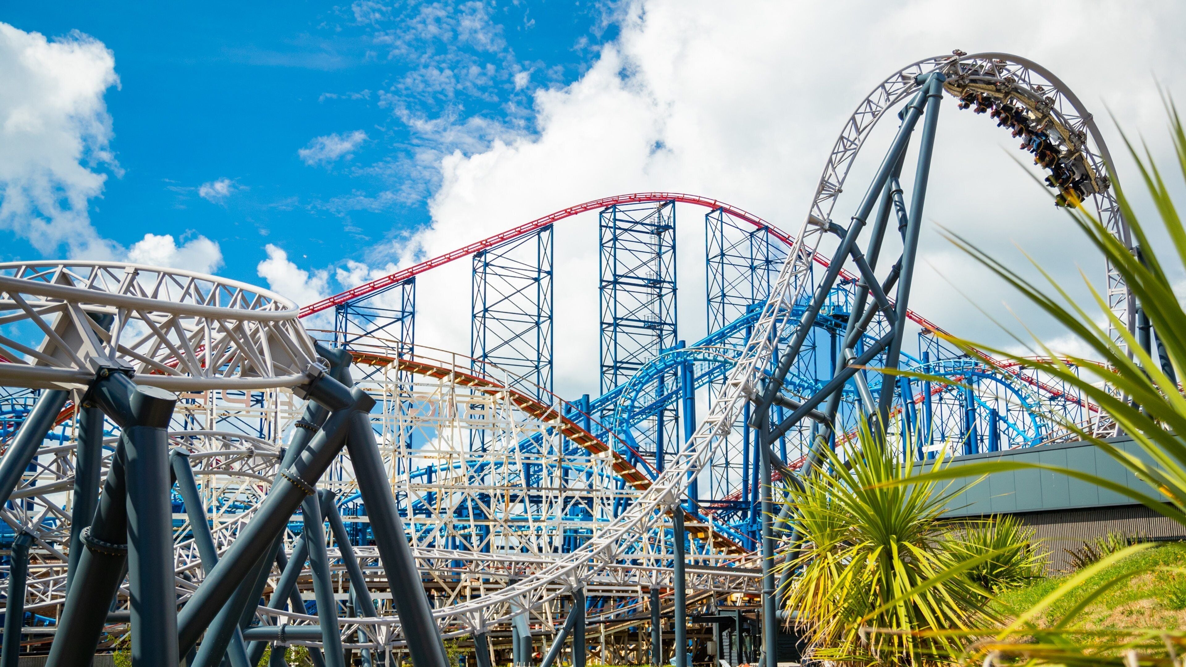 Blackpool Pleasure Beach which includes rides