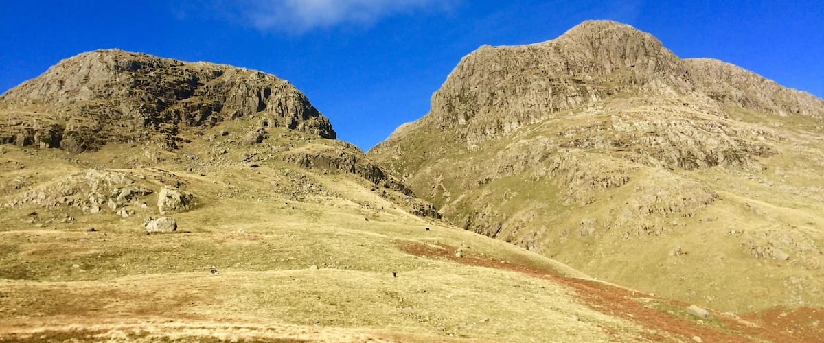 Heading down to the valley and the difficult choice between the Old Dungeon Ghyll or New Dungeon Ghyll pubs. My money's on the Old Dungeon Ghyll for a traditional Lakeland pub!